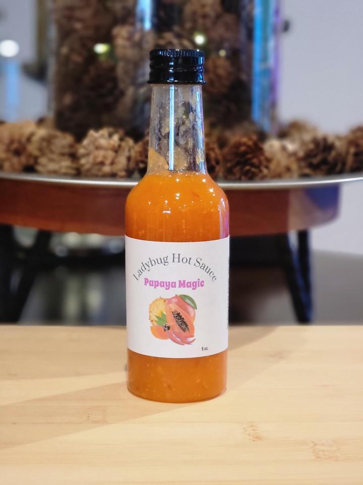 5 oz bottle of Papaya Magic